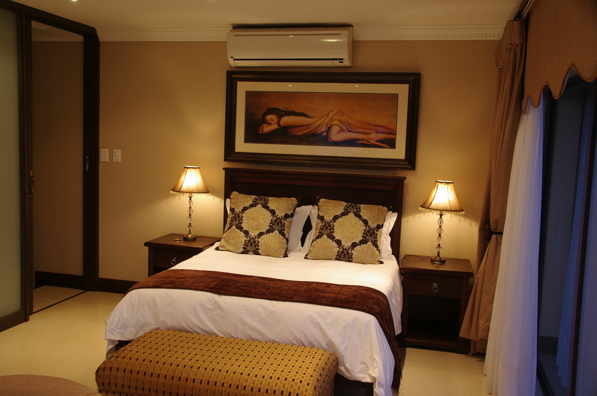 Château La Mer Exclusive Guesthouse Hartbeespoort Exterior foto